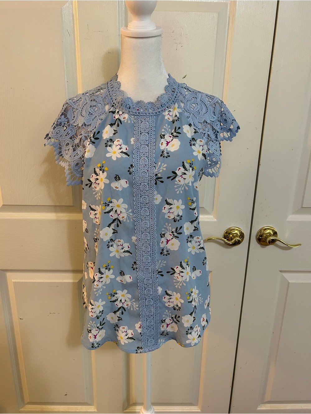 Miss Chievous blue & white floral tank with lace, Medium